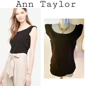 Ann Taylor petite ruffle cap sleeve top. SM & Med